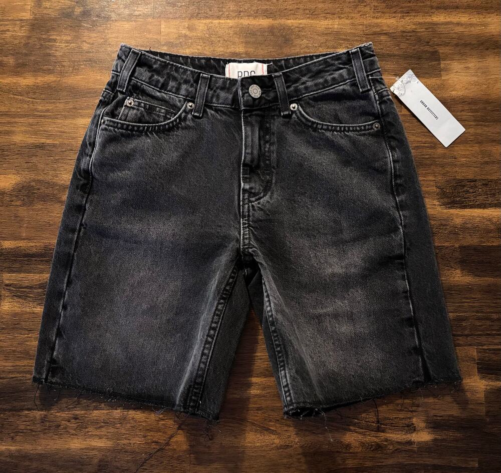 BDG Urban Outfitters Women’s 24 Shorts Cutoffs 100% Cotton Denim 7" Inseam